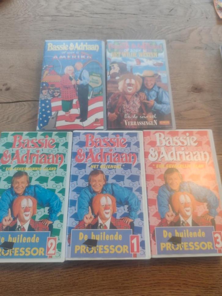 Bassie en Adriaan videobanden, Cd's en Dvd's, VHS | Kinderen en Jeugd, Gebruikt, Kinderprogramma's en -films, Overige typen, Alle leeftijden