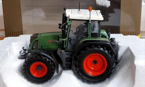 Fendt 415 Vario, Hobby en Vrije tijd, Modelauto's | 1:32, Zo goed als nieuw, Tractor of Landbouw, Universal Hobbies, Ophalen of Verzenden