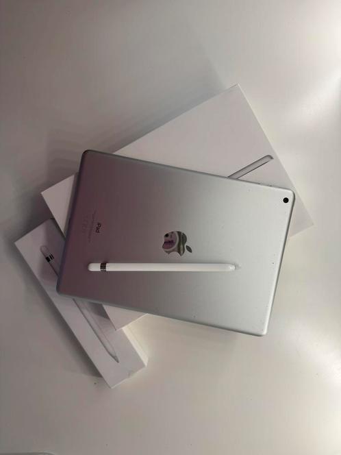 iPad 9e generatie (64GB) + Apple Pencil 1e gen – samen €210, Computers en Software, Apple iPads, Gebruikt, Apple iPad, 10 inch
