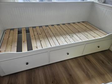 IKEA Hemnes bedbank 160x200 cm. beschikbaar voor biedingen