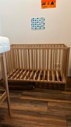 Puck ledikant, Ophalen, Zo goed als nieuw, Ledikant