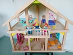 Goki Poppenhuis met Meubels & Poppen, Kinderen en Baby's, Speelgoed | Poppenhuizen, Ophalen of Verzenden, Zo goed als nieuw, Poppenhuis