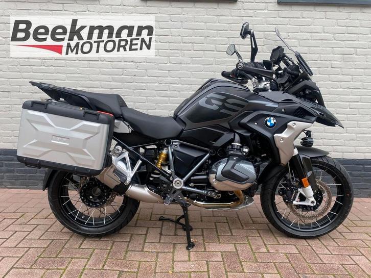 BMW R 1250 GS TRIPLE BLACK (bj 2022) 1e Eig / Kofferset r125, Motoren, Motoren | BMW, Bedrijf, Overig, Motorrijbewijs A