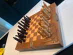 Groot houten schaakspel, Hobby en Vrije tijd, Gezelschapsspellen | Bordspellen, Ophalen of Verzenden