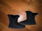 Ugg Boots - Maat 42 als nieuw origineel, Zwart, Lage of Enkellaarzen, Ophalen of Verzenden, Zo goed als nieuw
