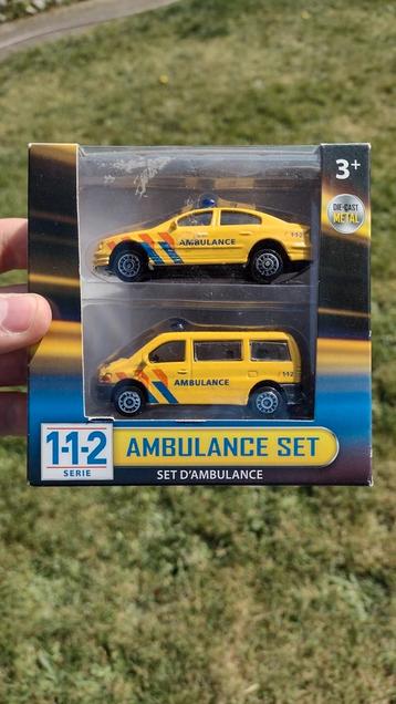  Ambulance duo-pack speelset  beschikbaar voor biedingen