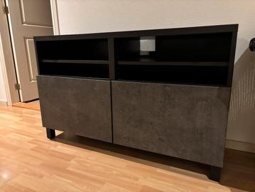 Tv-kastje met soft close - 120x40x74 cm beschikbaar voor biedingen
