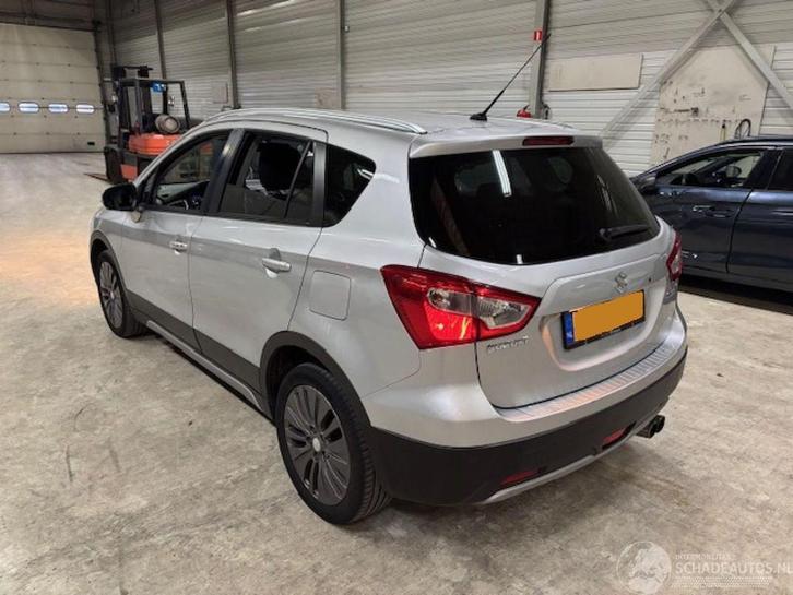 Suzuki S-Cross 1.6 Comfort Clima (bj 2014), Auto diversen, Schadeauto's, Suzuki, Handgeschakeld, Benzine, Overige carrosserieën
