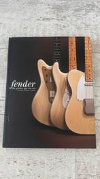 Fender - The Golden Age 1946-1970 by Martin Kelly & Foster, Boeken, Muziek, Ophalen of Verzenden, Zo goed als nieuw, Instrument