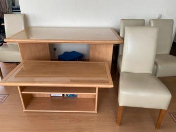 Salontafel, Eettafel & 2 lederen eetstoelen