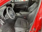 Lexus UX 300h Urban Line (bj 2024, automaat), 12 maanden, 4 cilinders, Bedrijf, 184 pk
