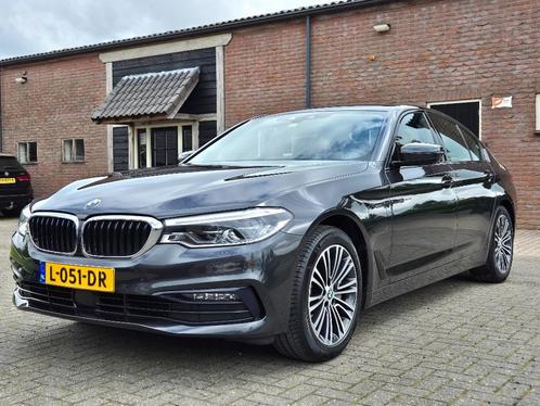 BMW 5-Serie 530e HEAD-UP Adap Cruise Individual Softclose Le, Auto's, BMW, Bedrijf, 5-Serie, 360° camera, ABS, Achteruitrijcamera
