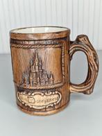 Walt Disney World Frontierland WDW faux wood bruin mok '70, Ophalen of Verzenden, Mickey Mouse, Zo goed als nieuw, Servies