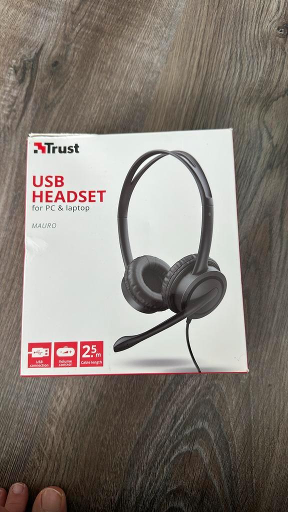 Trust MAURO USB HEADSET, Audio, Tv en Foto, Koptelefoons, Zo goed als nieuw, Op oor (supra aural), Overige merken, Ophalen