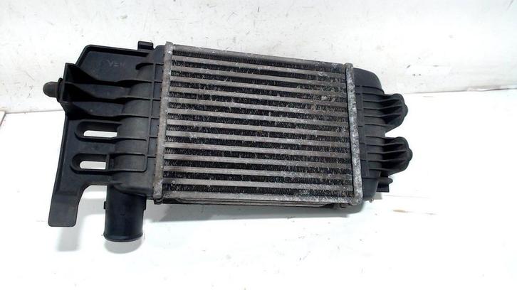 Intercooler radiateur Toyota Yaris, Auto-onderdelen, Motor en Toebehoren, Toyota, Gebruikt, Herkomst onderdeel bekend, 12 maanden garantie