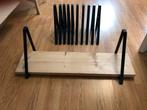 Houten wandplank met zwarte beugels, Ophalen, Gebruikt