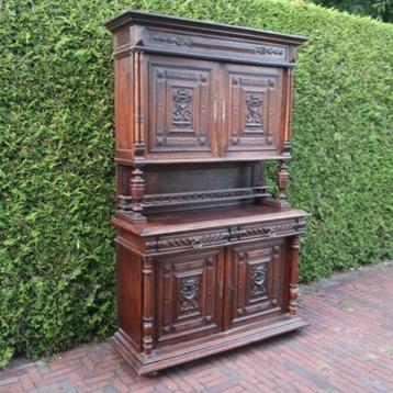 Buffetkast jachtkast Mechelse kast origineel hoogte 225,5 cm beschikbaar voor biedingen