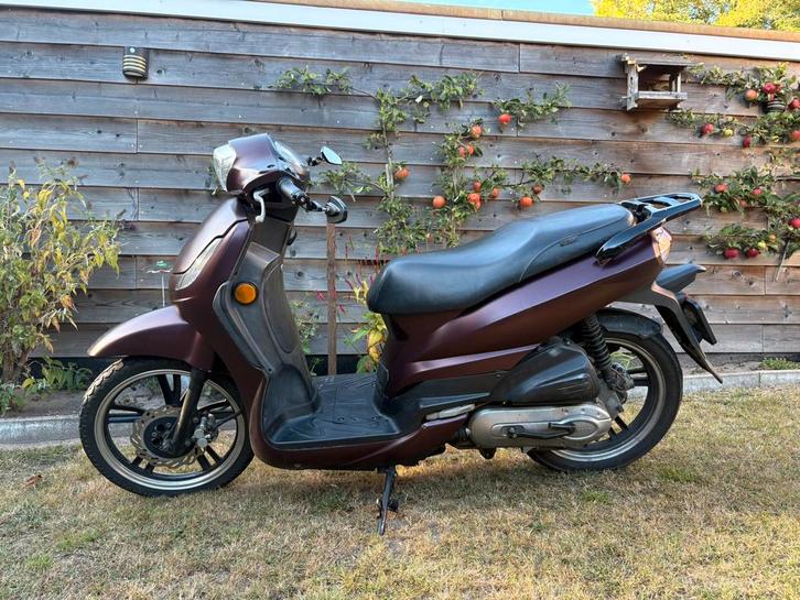 Peugeot Tweet, Fietsen en Brommers, Scooters | Peugeot, Gebruikt, Overige modellen, Maximaal 45 km/u, Benzine, Ophalen