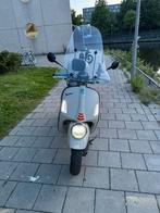 Gloednieuwe Piaggio Vespa GTV 300 Beige Avvolgente Matt, Motoren, Motoren | Piaggio, Scooter, 300 cc, Particulier, 1 cilinder