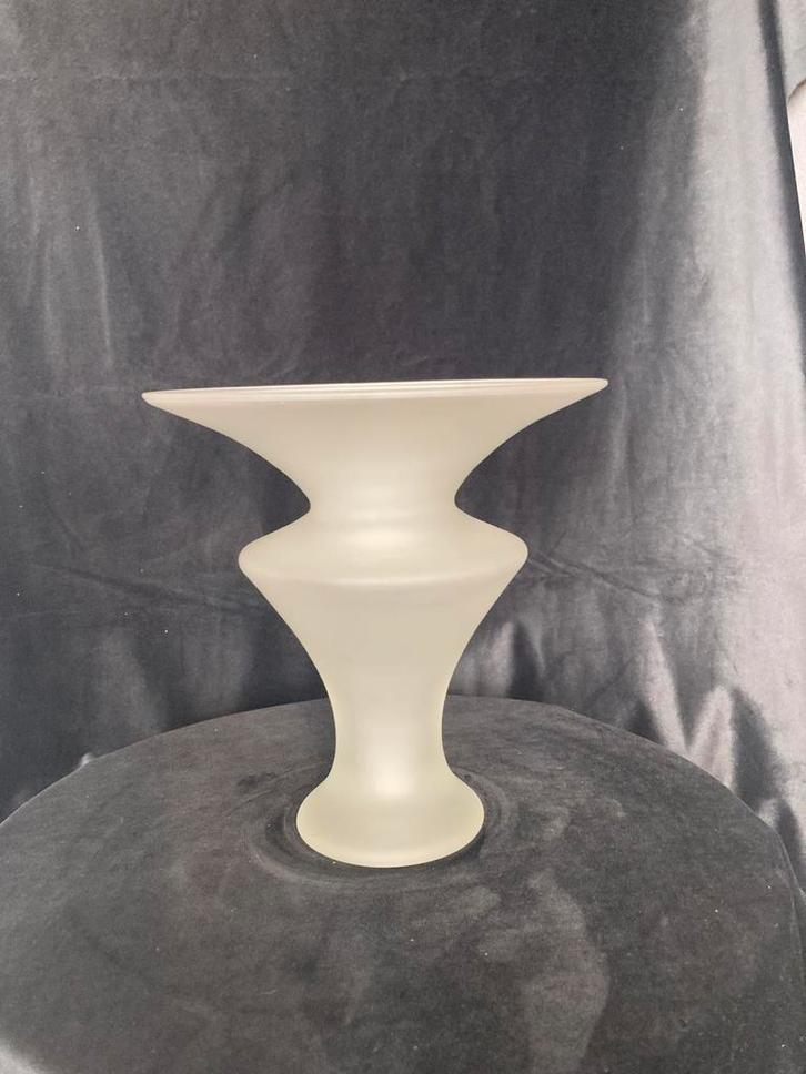 Vintage art deco frosted glas vaas, Antiek en Kunst, Antiek | Vazen, Ophalen of Verzenden