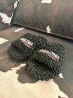 Balenciaga Political Campain Logo Furry Slides EU 37, Slippers, Balenciaga, Zwart, Ophalen of Verzenden