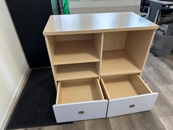 Bureau en dressoir te koop!
