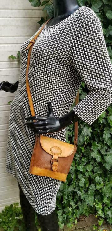 E480 ART LEATHER bruin echt lederen damestas zeer fraai beschikbaar voor biedingen