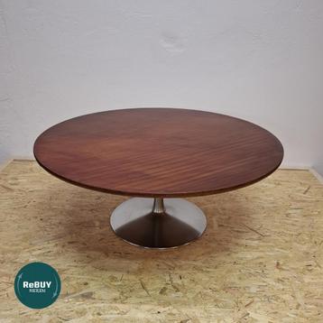 Salontafel beschikbaar voor biedingen