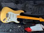 Fender Lincoln Brewster Stratocaster – Aztec Gold, Muziek en Instrumenten, Ophalen, Zo goed als nieuw, Solid body, Fender