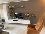 zwevend wandmeubel + eettafel + dichte kast, Huis en Inrichting, Kasten | Wandmeubels, Ophalen, Gebruikt, Met deur(en), 300 cm of meer
