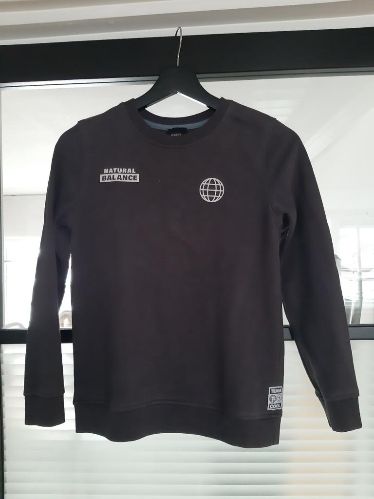 Shoeby jongens trui maat 146 donkergrijs met witte letters, Trui of Vest, Ophalen of Verzenden, Zo goed als nieuw, Shoeby