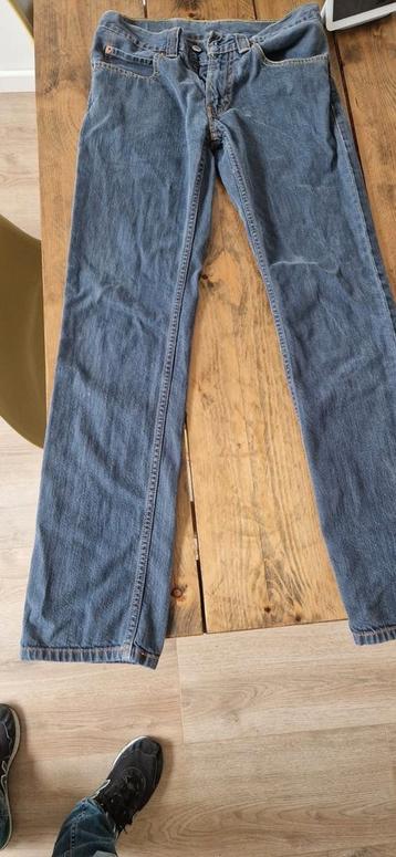 Levi 511 slim 30/32 beschikbaar voor biedingen