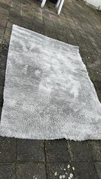 Grijze hoogpolig tapijt., 200 cm of meer, 150 tot 200 cm, Grijs, Ophalen of Verzenden