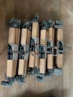 18 houten broek/jurk hangers, Ophalen of Verzenden, Nieuw, Hout, Volwassenen