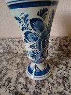 Vintage Delfts Blauwe Kelkvaas, Antiek en Kunst, Antiek | Vazen, Ophalen of Verzenden