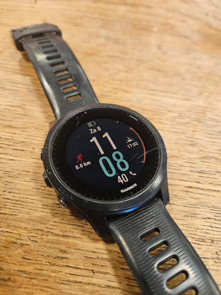 Garmin Forerunner 945 - Top Sporthorloge, Sieraden, Tassen en Uiterlijk, Sporthorloges, Gebruikt, Android, Zwart, Afstand, Calorieverbanding