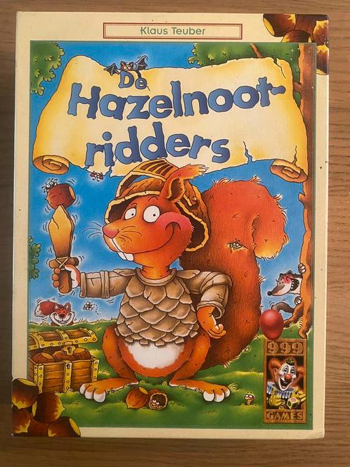 Hazelnootridders bordspel, Hobby en Vrije tijd, Gezelschapsspellen | Bordspellen, Zo goed als nieuw, Ophalen of Verzenden