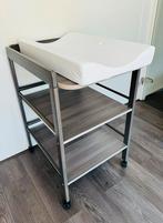 Babycommode op wielen, Kinderen en Baby's, Kinderkamer | Commodes en Kasten, Ophalen, Minder dan 75 cm, 50 tot 70 cm, Zo goed als nieuw