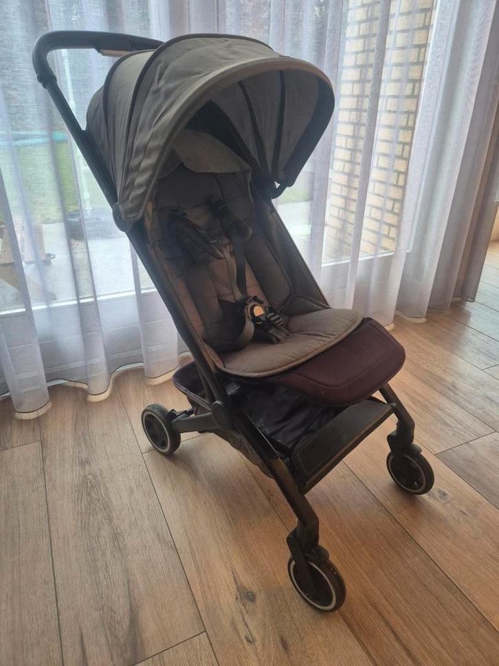 Joolz Aer buggy - compact en lichtgewicht!, Kinderen en Baby's, Buggy's, Gebruikt, Overige merken, Regenhoes, Zonnekap, Ophalen of Verzenden