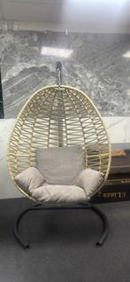 Hangstoel 1 - 2 Persoons op voorraad, Tuin en Terras, Tuinstoelen, Ophalen of Verzenden, Nieuw, Rotan
