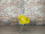 Vitra DAR mustard bij TheReSales, Huis en Inrichting, Stoelen, Ophalen, Overige kleuren, Design, Zo goed als nieuw