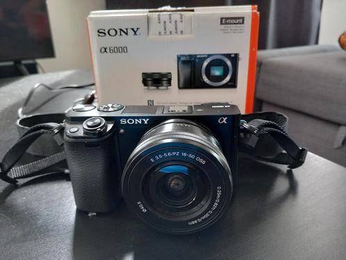 Sony a6000 (ILCE-6000L), Audio, Tv en Foto, Fotocamera's Digitaal, Zo goed als nieuw, Sony, Ophalen of Verzenden