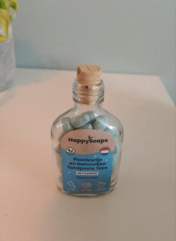 Tandpasta tabs van Happysoaps beschikbaar voor biedingen