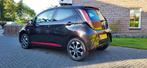 Toyota Aygo 1.0 12V Vvt-i Xclusiv Parelmoer Bluetooth Camera, Auto's, Voorwielaandrijving, Euro 5, Stof, Zwart