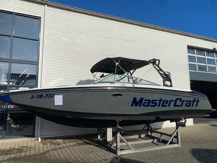Mastercraft 280VLD (bj 2004), Watersport en Boten, Speedboten, Gebruikt, 6 meter of meer, Benzine, 200 pk of meer, Polyester