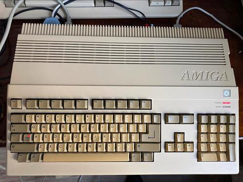 Amiga 500 (1mb),RED LED,recapped,met muis,voeding,verpakking, Computers en Software, Vintage Computers, Ophalen of Verzenden
