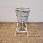 Retro Rotan Plantenbak op Poten / Plantentafeltje, Tuin en Terras, Bloembakken en Plantenbakken, Ophalen, Overige materialen, Gebruikt