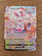 Sylveon vmax 212 evolving skies, Hobby en Vrije tijd, Verzamelkaartspellen | Pokémon, Ophalen of Verzenden, Zo goed als nieuw
