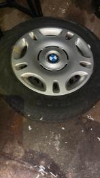 Set winterbanden bmw 195-65-15, Auto diversen, Wieldoppen, Ophalen, Zo goed als nieuw