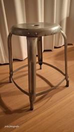 Metalen krukje - Gebruikt, Ophalen, Gebruikt, Metaal, Industrieel